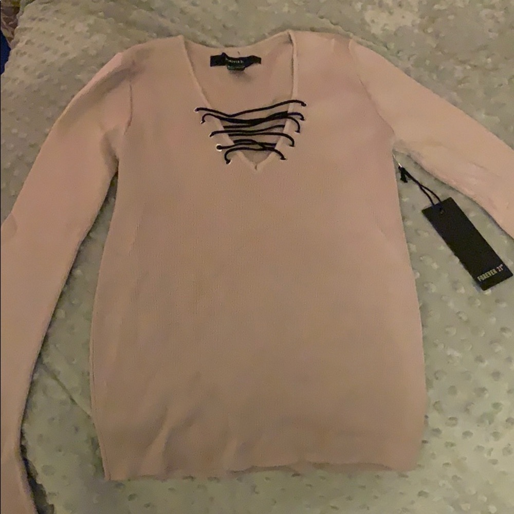 Forever 21 long sleeve top